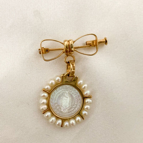 Medalla Madre Perla con oro 14K perlas